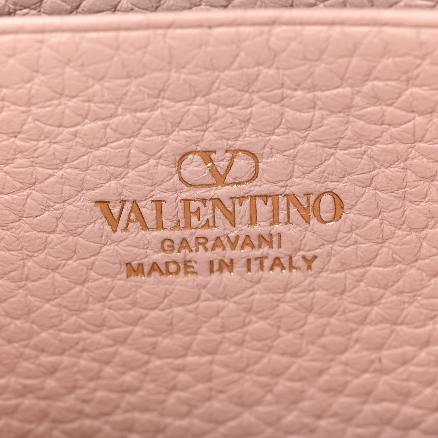 Valentino Garavani Pebbled Calfskin Rockstud Flip Lock Wallet On Chain Pouch Poudre 6 of 8
