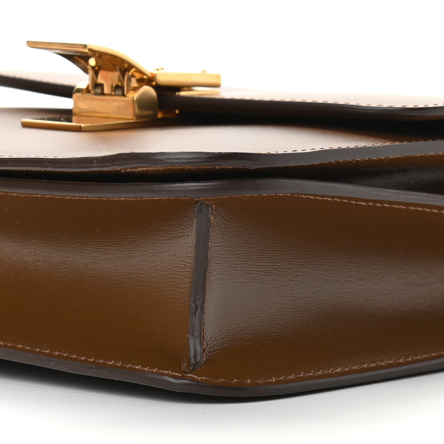 Box Calfskin Teen Classic Box Flap Bag Camel