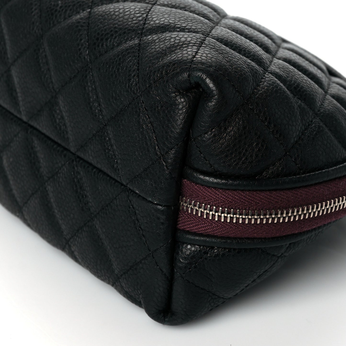 Caviar Quilted Small Curvy Cosmetic Case Black