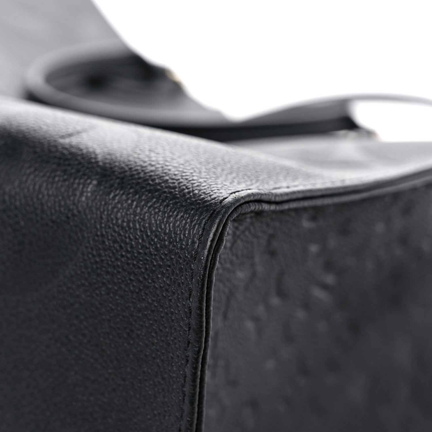 Louis Vuitton Empreinte Monogram Giant Onthego GM Black 10 of 10