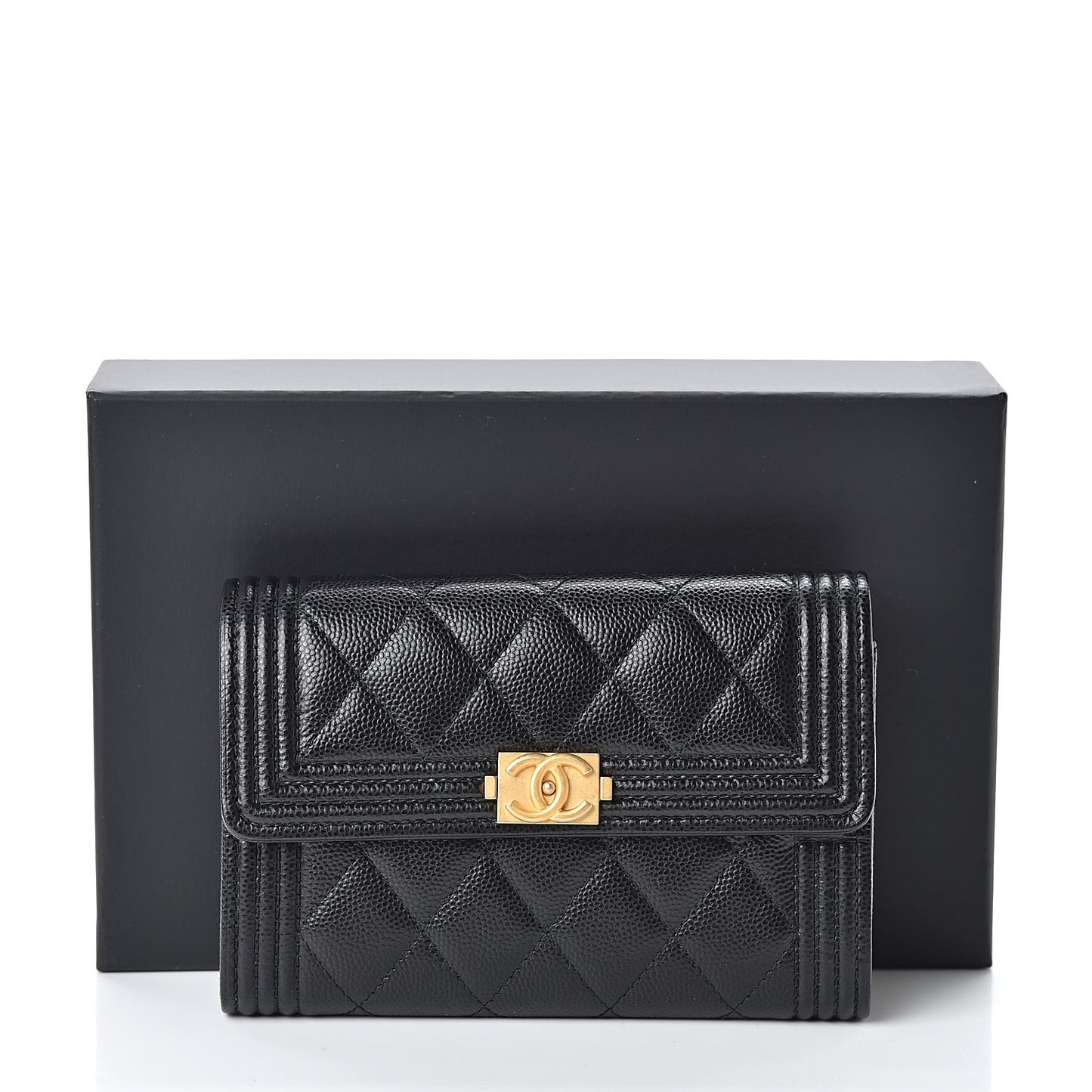 Caviar Quilted Medium Boy Flap Wallet Black