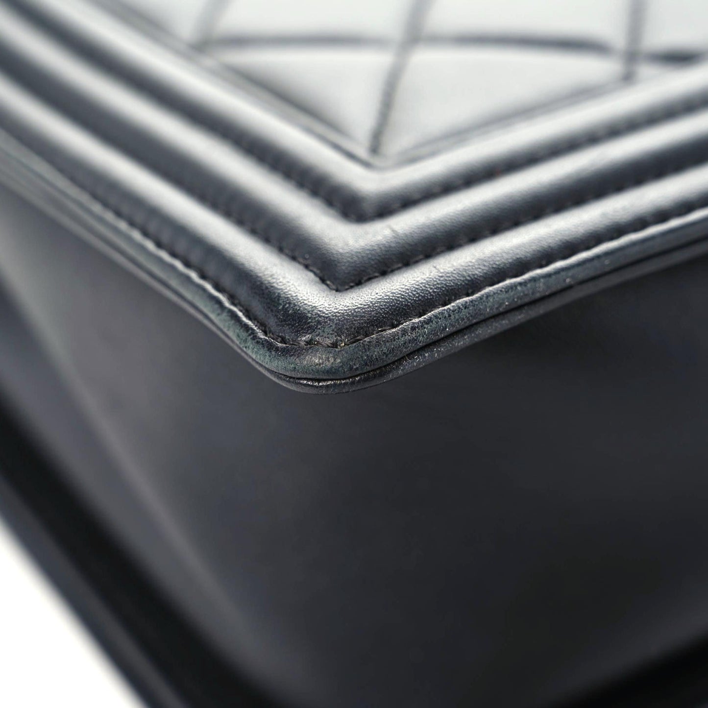 Lambskin Quilted Large Boy Flap Black