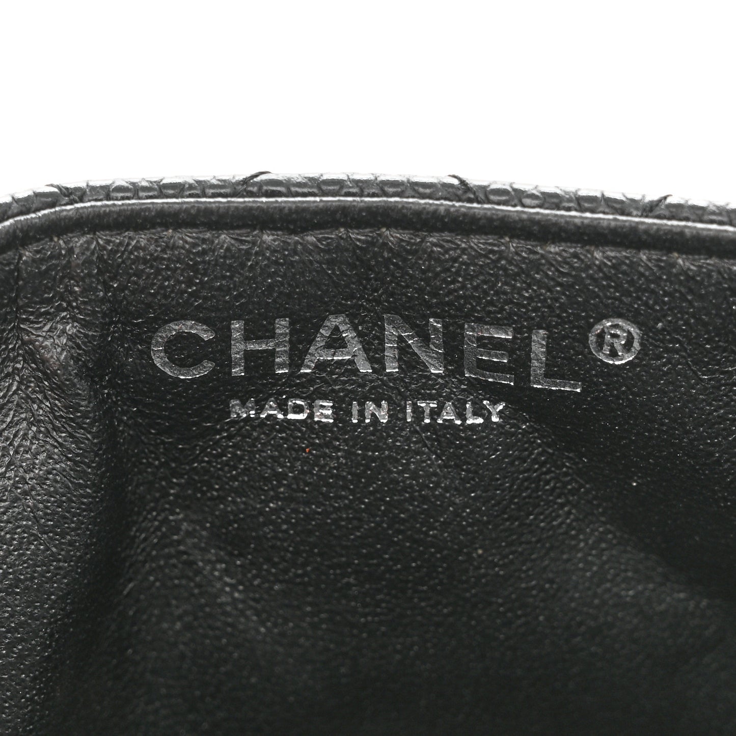 Caviar Quilted East West Flap Black