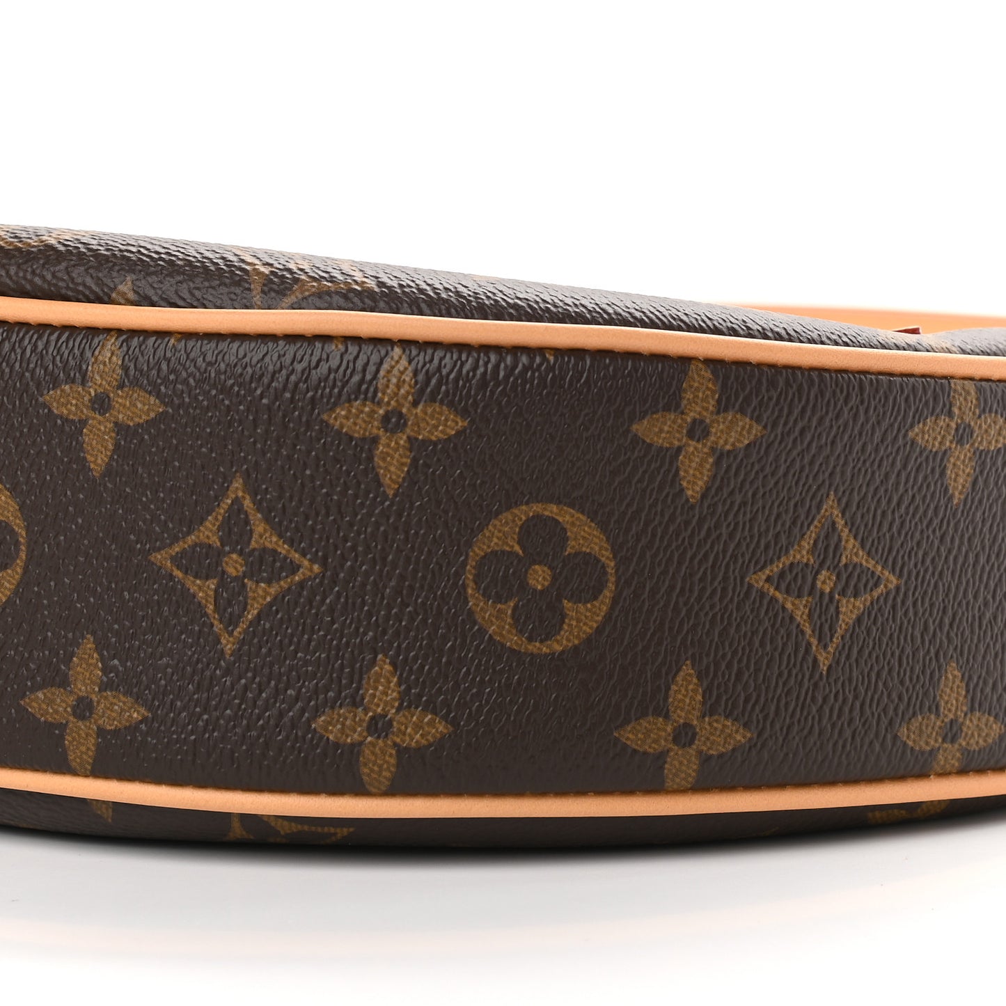 Monogram Loop
