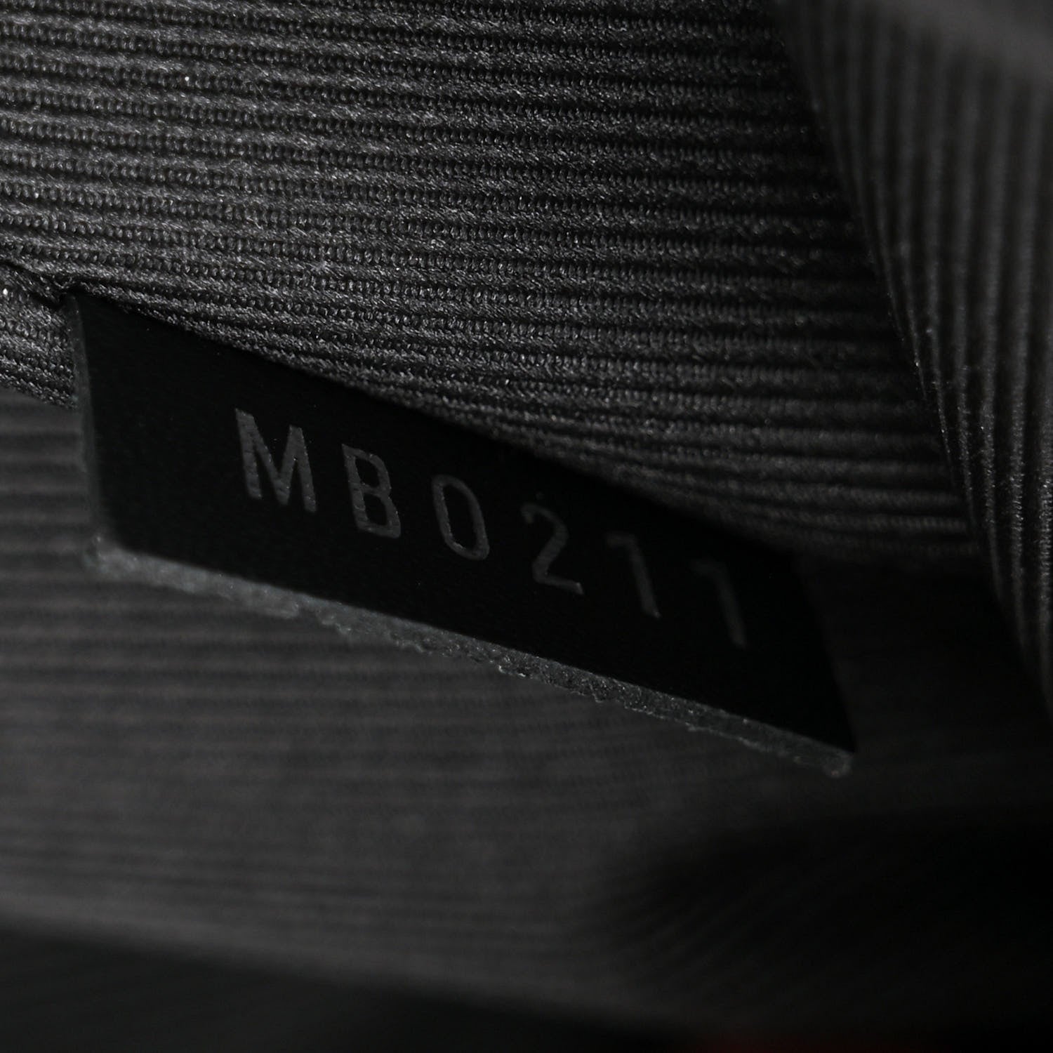 Louis Vuitton Damier Graphite Avenue Sling Backpack 7 of 13