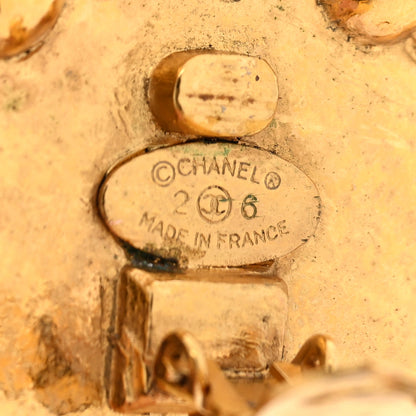 Chanel Round CC Clip On Earrings Gold 4 of 5