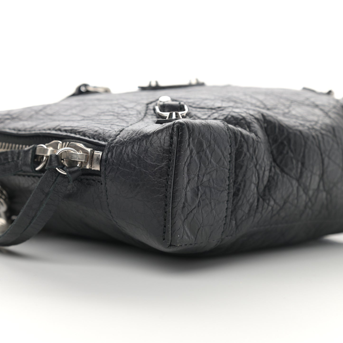 Agneau Classic Silver Hardware Pouch With A Chain Crossbody Black