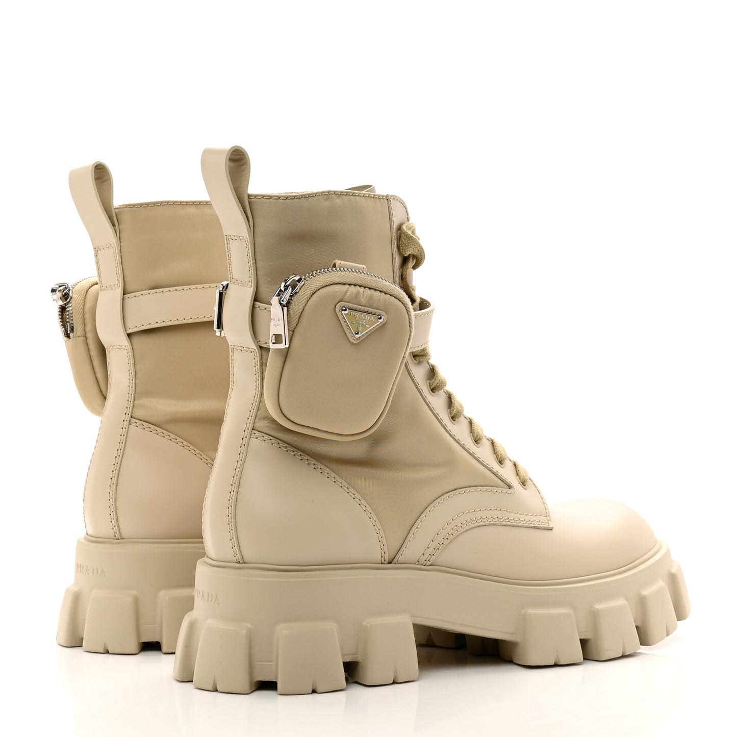 Spazzolato Rois Re-Nylon Metal Triangle Logo Monolith Pouch Pocket 55mm Boots 12 Deserto