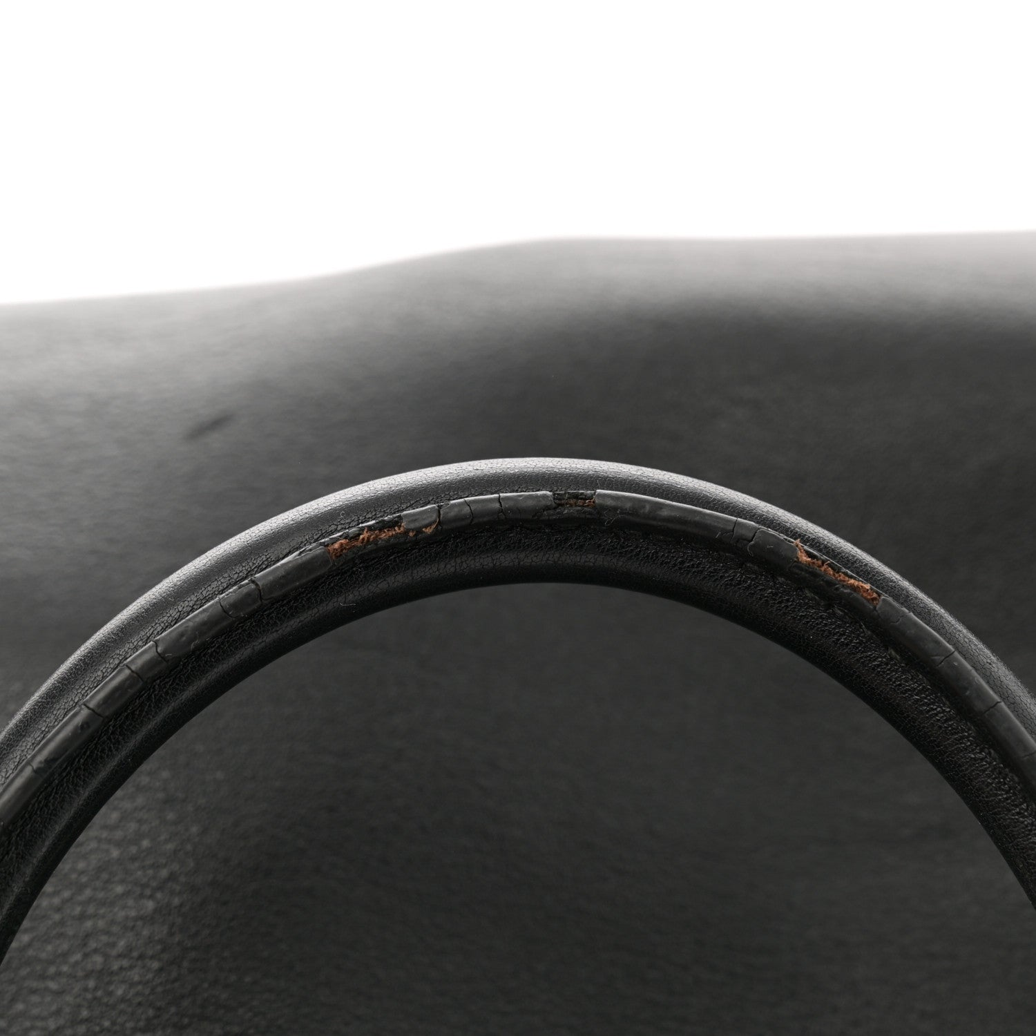 Saint Laurent Calfskin Small Classic Y Cabas Black 11 of 15