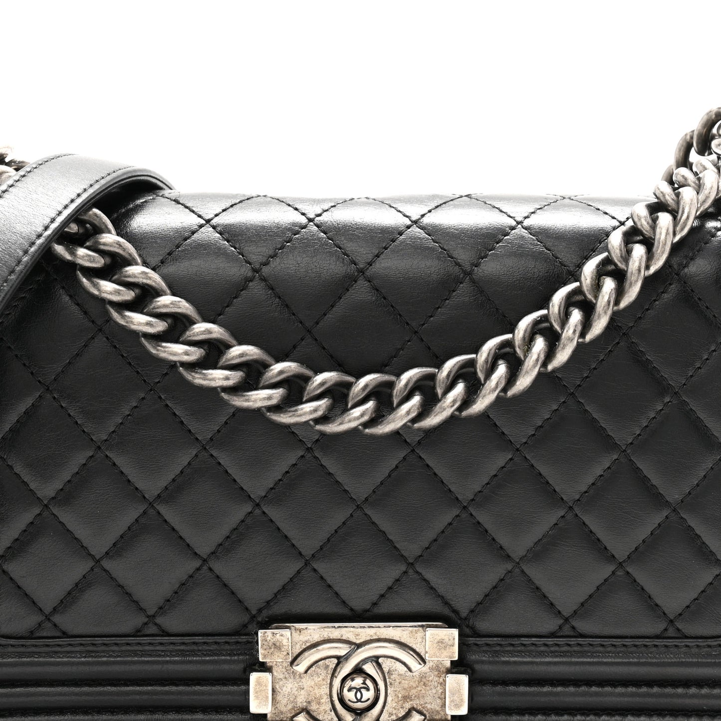 Lambskin Quilted Medium Boy Flap Black