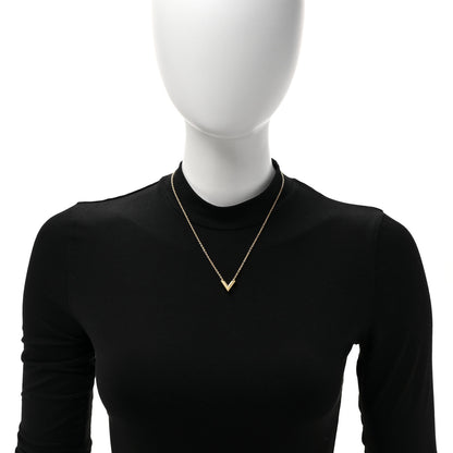 Louis Vuitton Essential V Necklace Gold 2 of 7