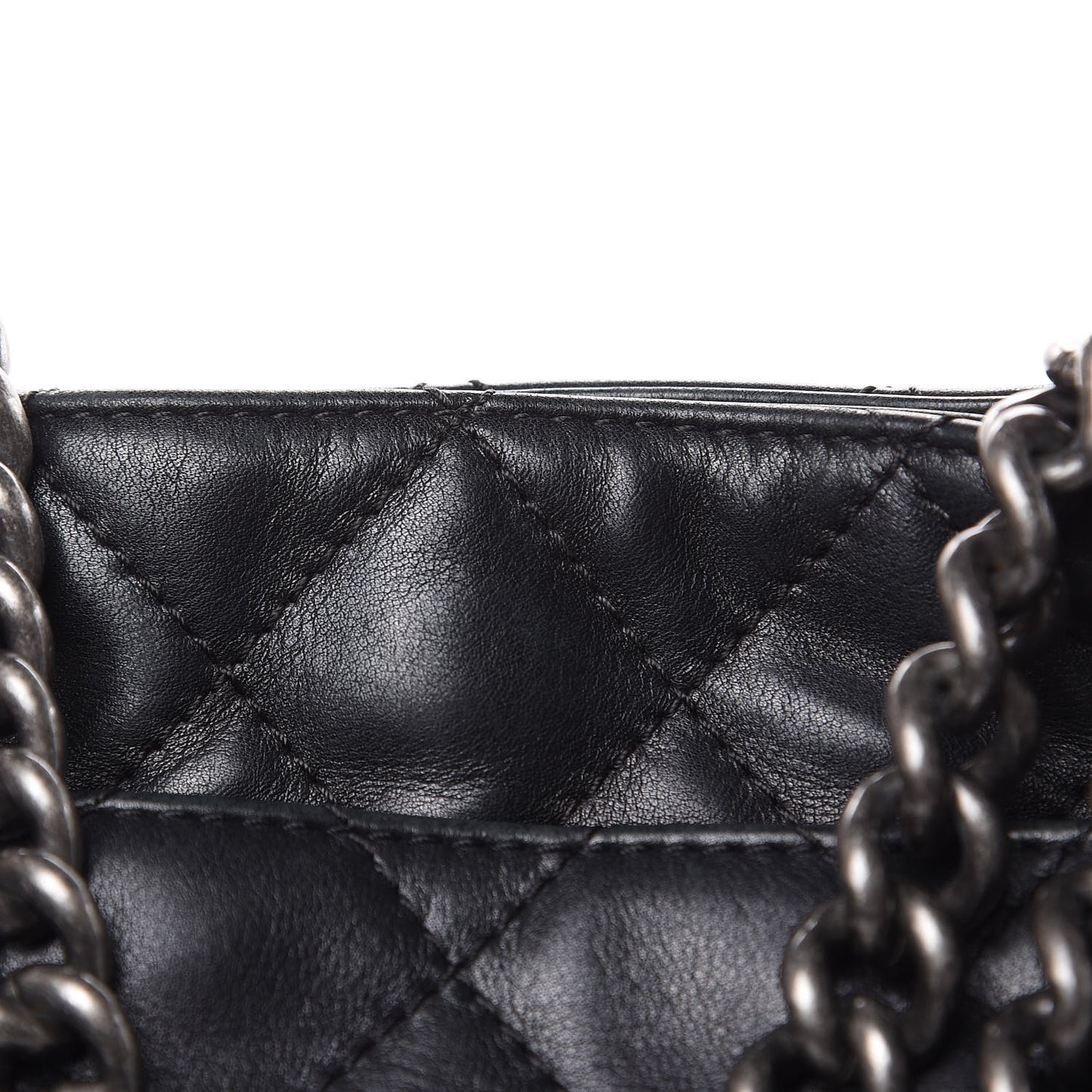 Calfskin Quilted Small Shopping In Chains Tote Black