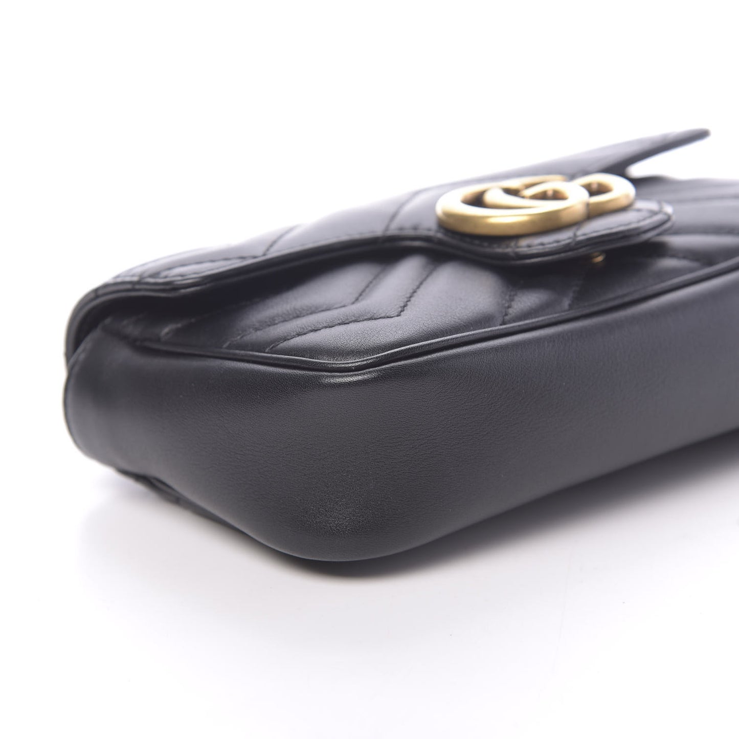 Calfskin Matelasse Super Mini GG Marmont Shoulder Bag Black