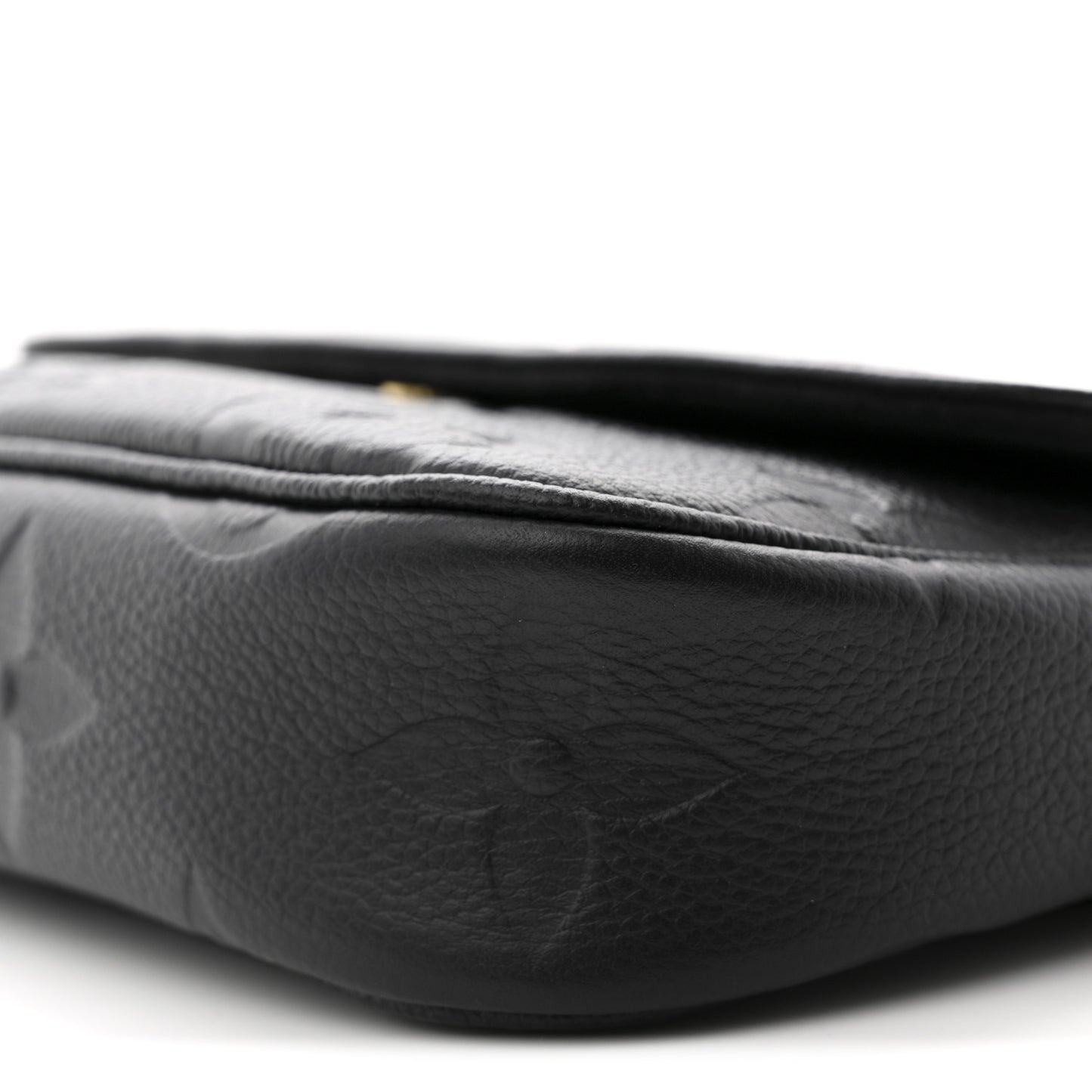 Empreinte Monogram Giant Ivy Wallet On Chain Black