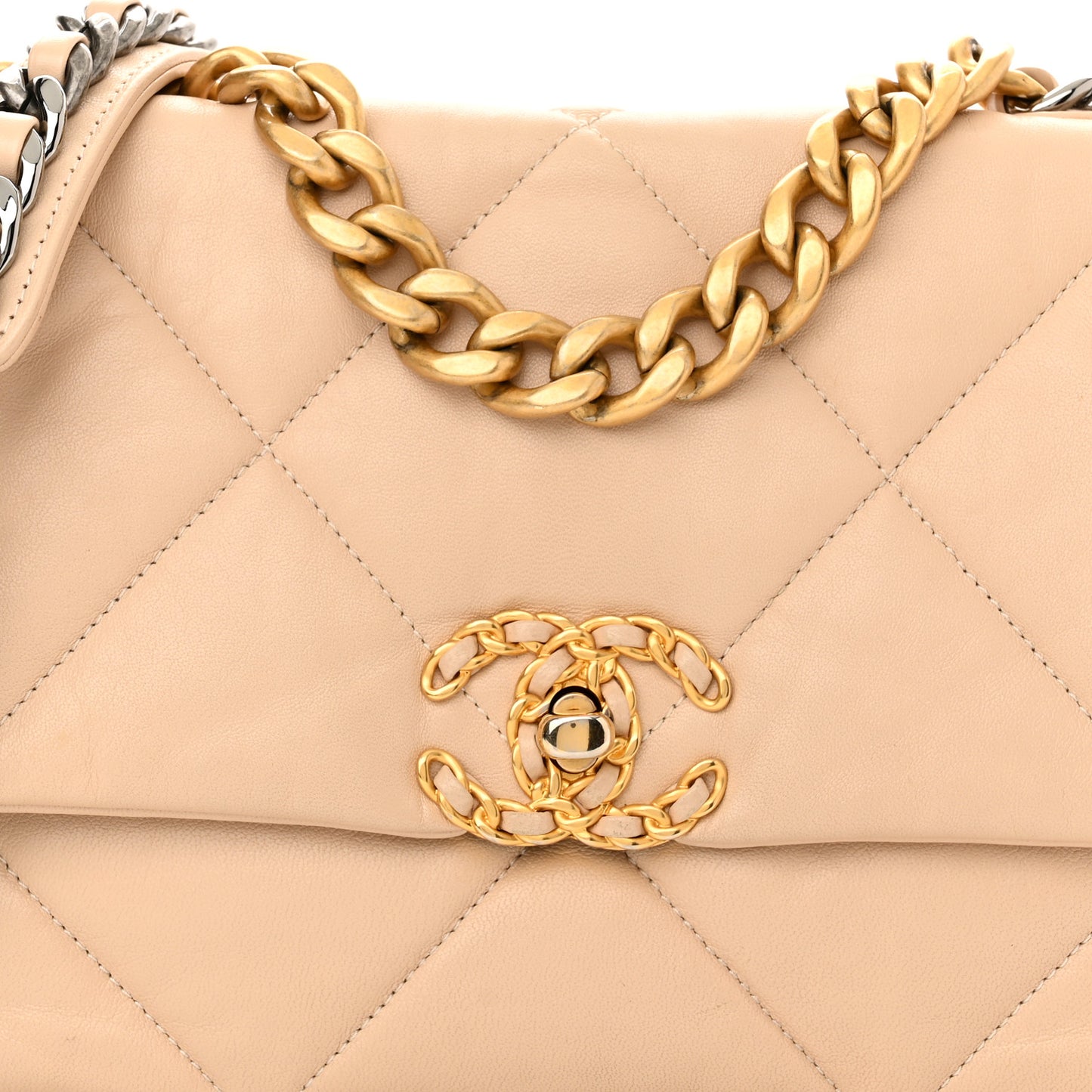 Lambskin Quilted Medium Chanel 19 Flap Beige