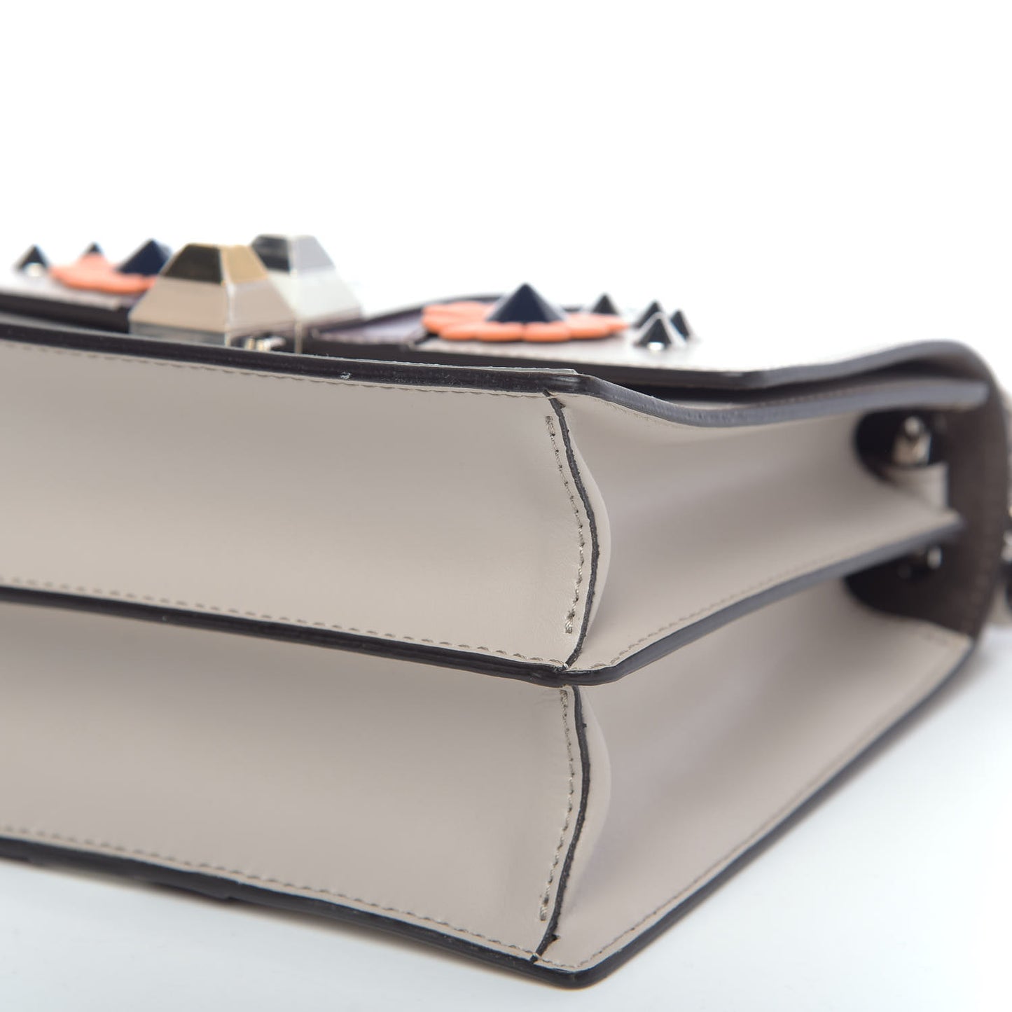 Vitello Liberty Lucido Catalan Mirror Hypnoteyes Studded Small Kan I Shoulder Bag Grigio Polvere Bordeaux Multicolor