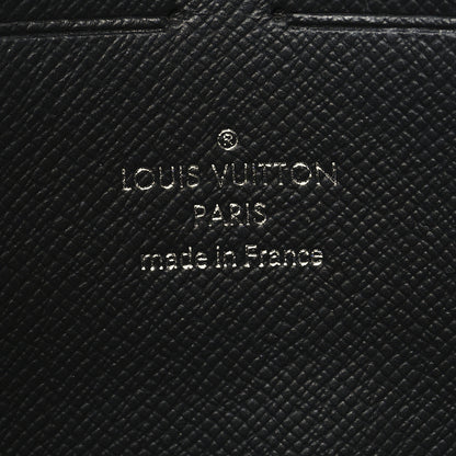 Louis Vuitton Epi Pochette Voyage MM Black 6 of 6