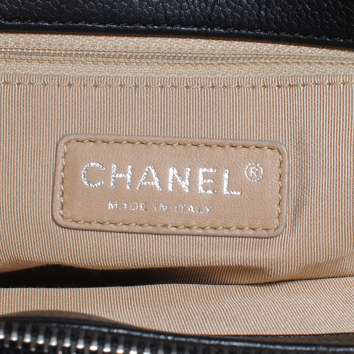 Caviar CC XL Timeless Tote Black