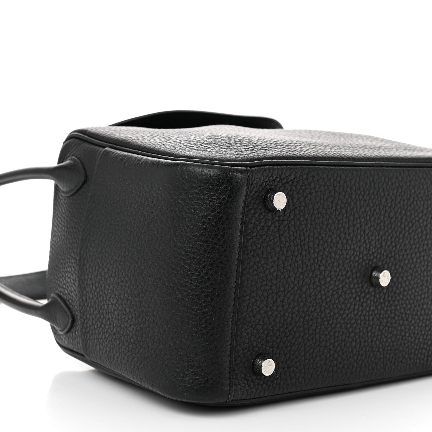 Hermes Taurillon Clemence Lindy 26 Black 9 of 10