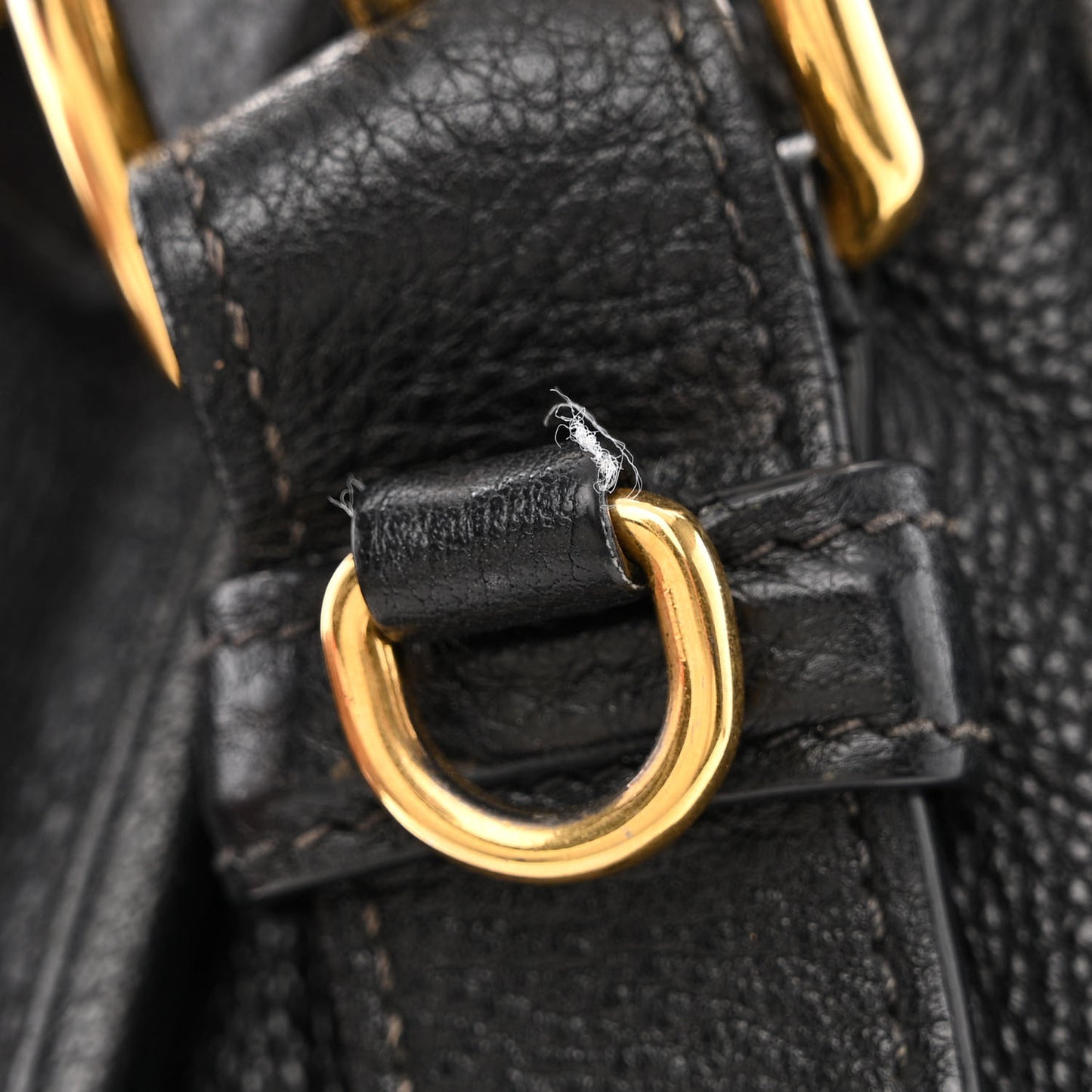 Vitello Daino Zippered Messenger Hobo Black