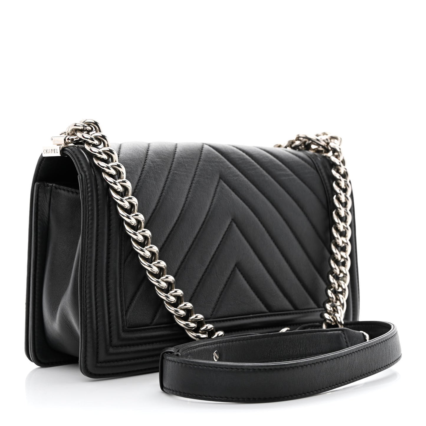Calfskin Chevron Quilted Medium Boy Flap Black