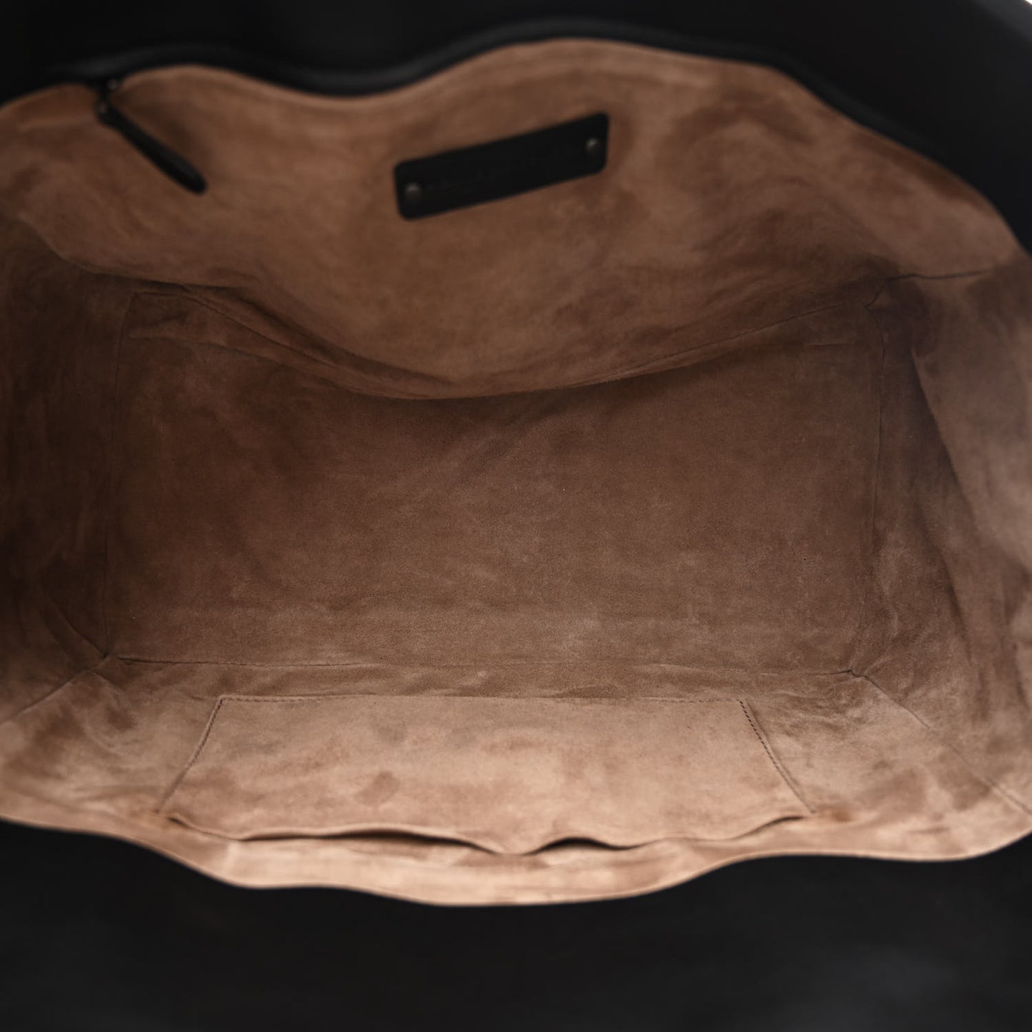 Nappa Ayers Intrecciato Medium Seamless Tote Black