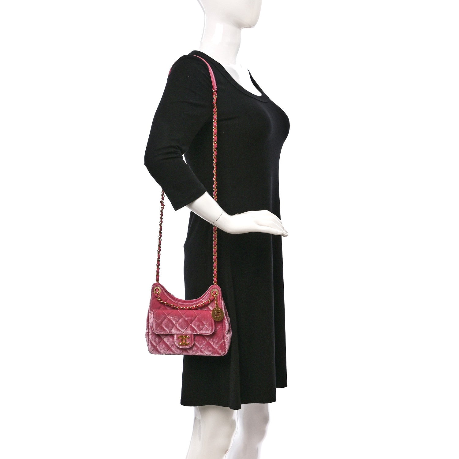 Chanel Velvet Quilted Small Wavy CC Hobo Pink 2 of 9