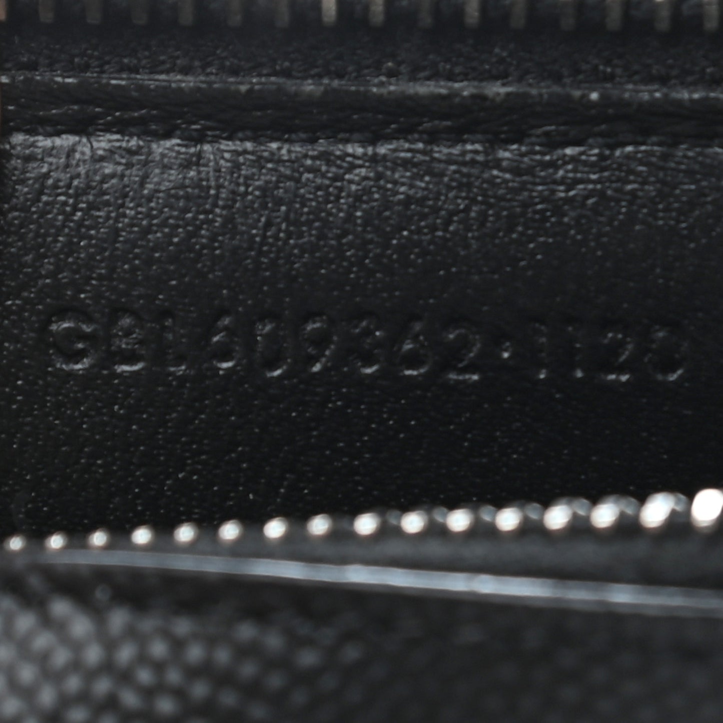 Grained Calfskin 5 Fragments Zip Pouch Card Holder Black