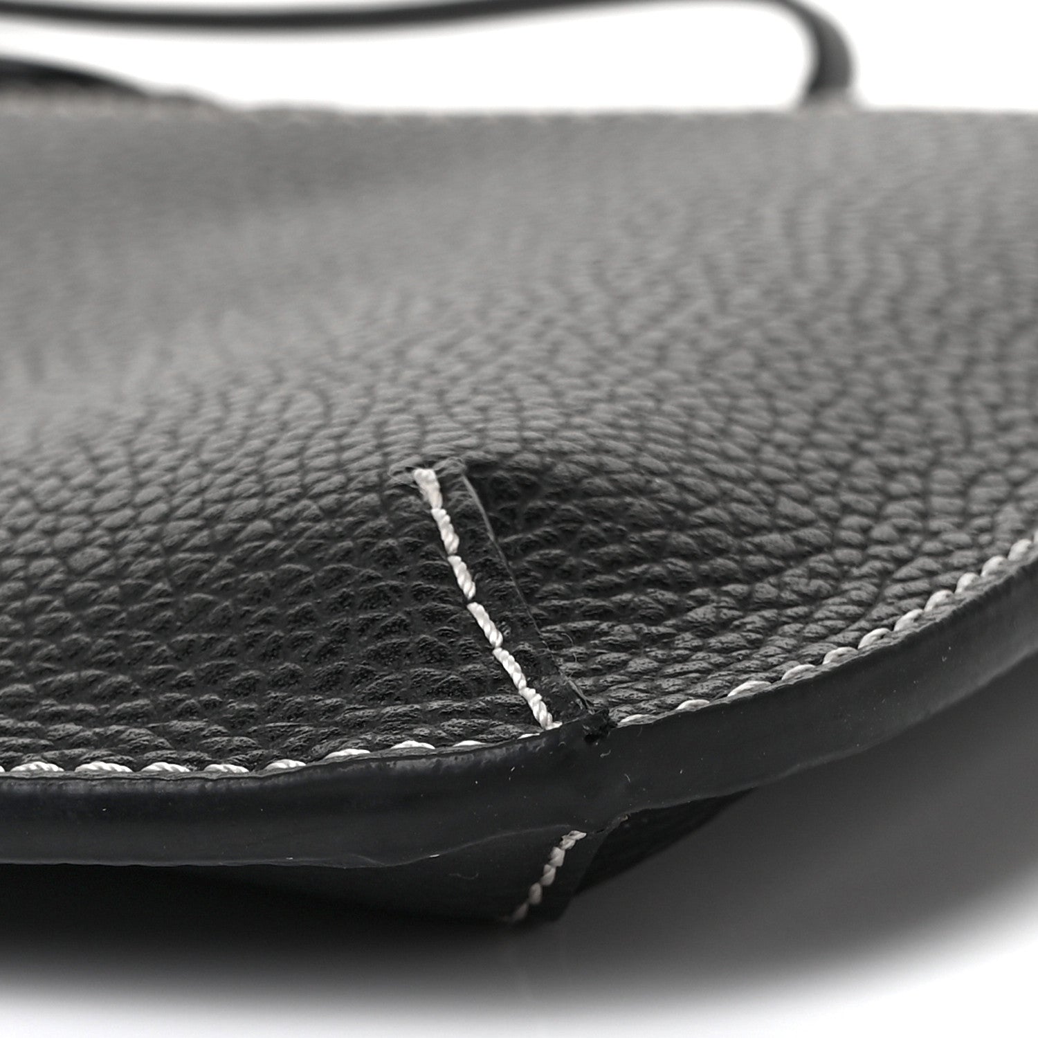 Chloe Grained Calfskin Small Darryl Pouch Black 7 of 7