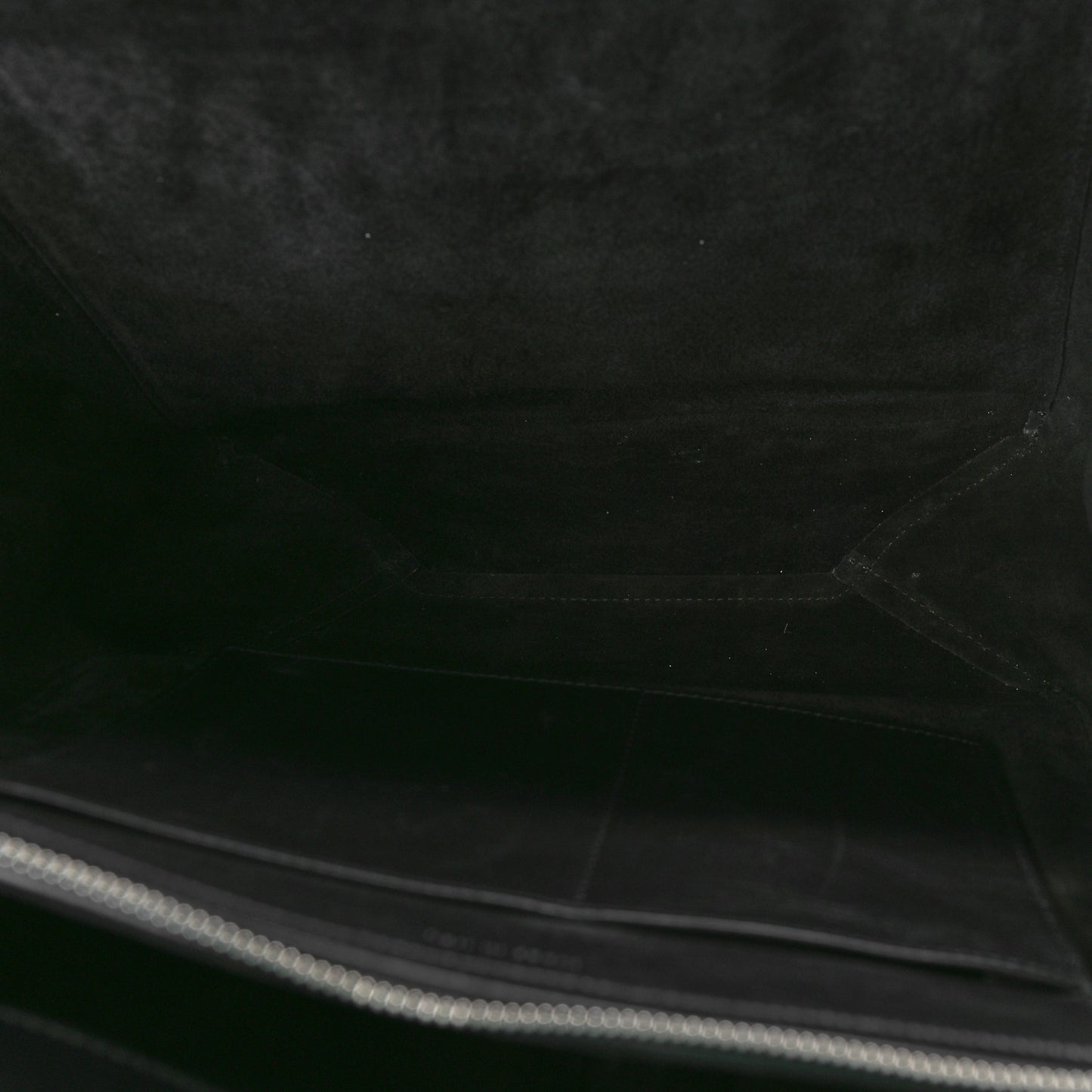Supple Natural Calfskin Medium Tri-Fold Bag Black