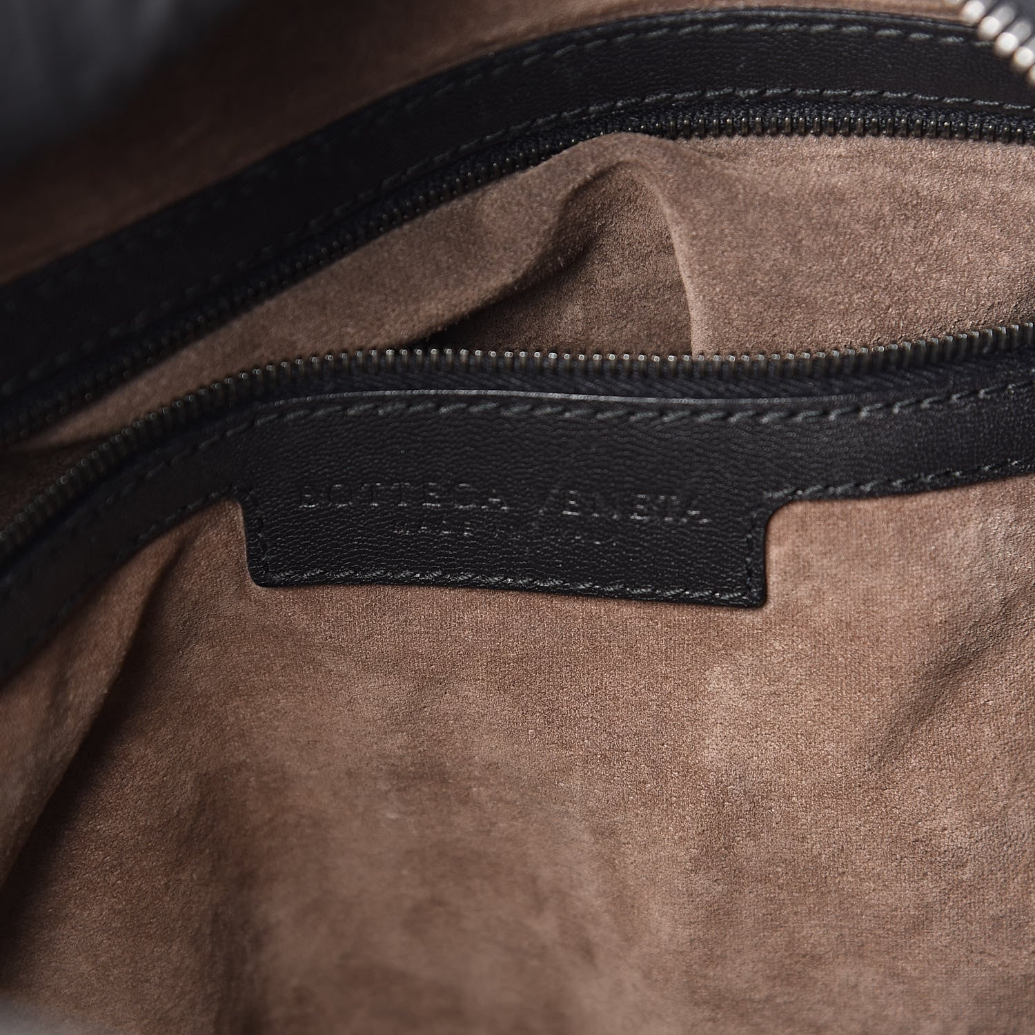 Bottega Veneta Nappa Intrecciato Large Veneta Hobo Black 6 of 10
