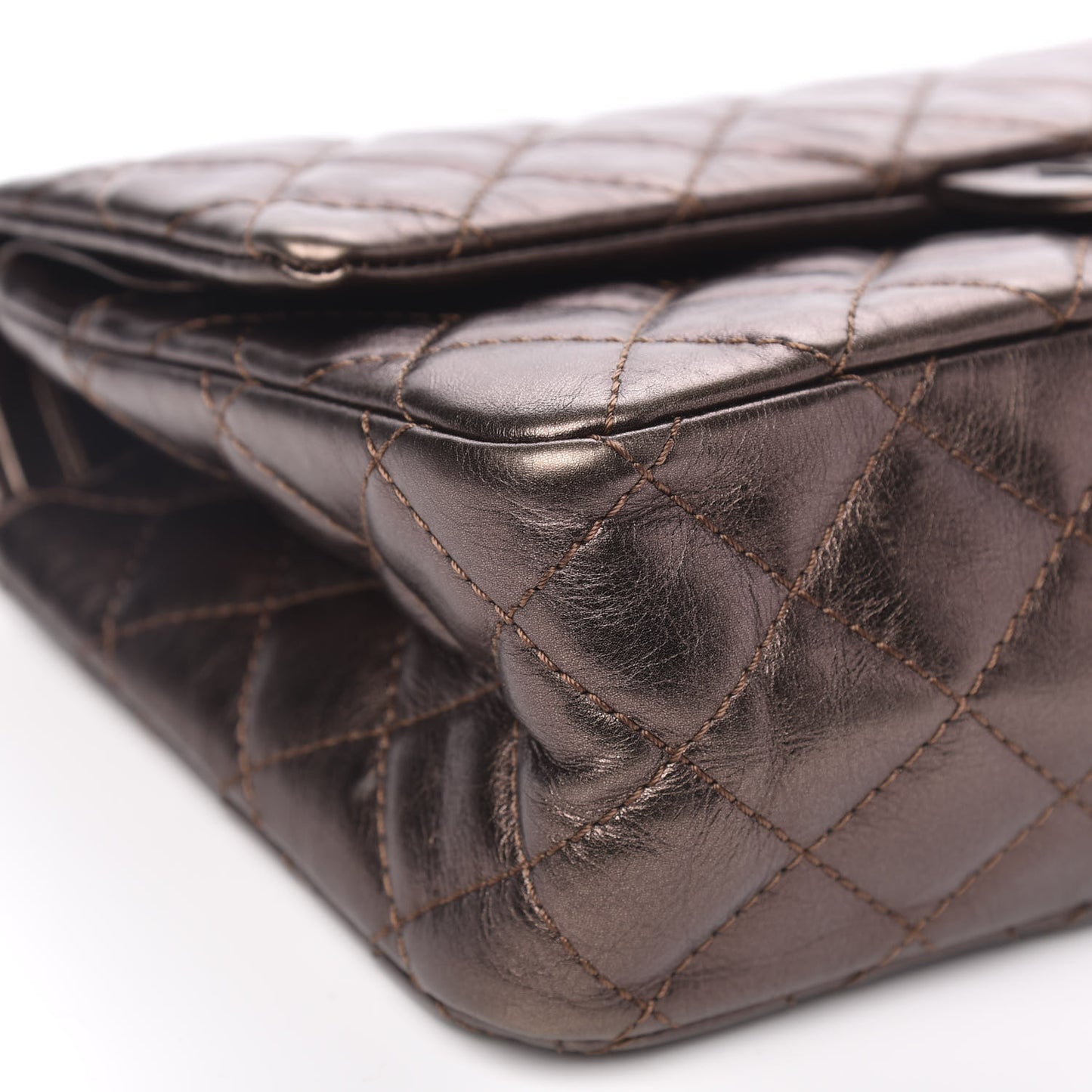Metallic Aged Calfskin Quilted 2.55 Reissue 225 Flap Bronze