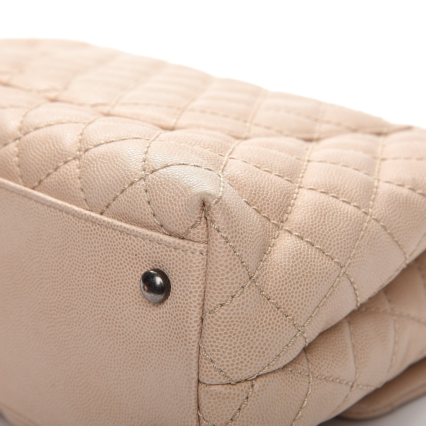 Caviar Quilted Medium Coco Handle Flap Light Beige