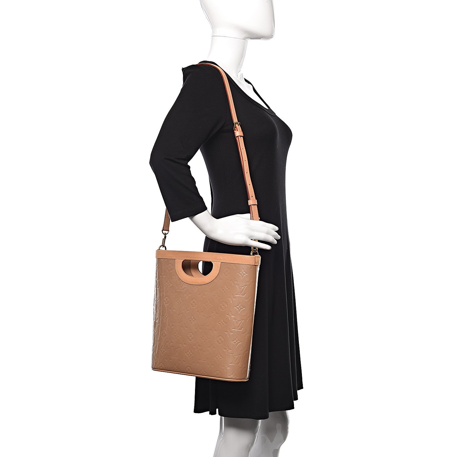 Louis Vuitton Vernis Stillwood Vertical Noisette 2 of 9