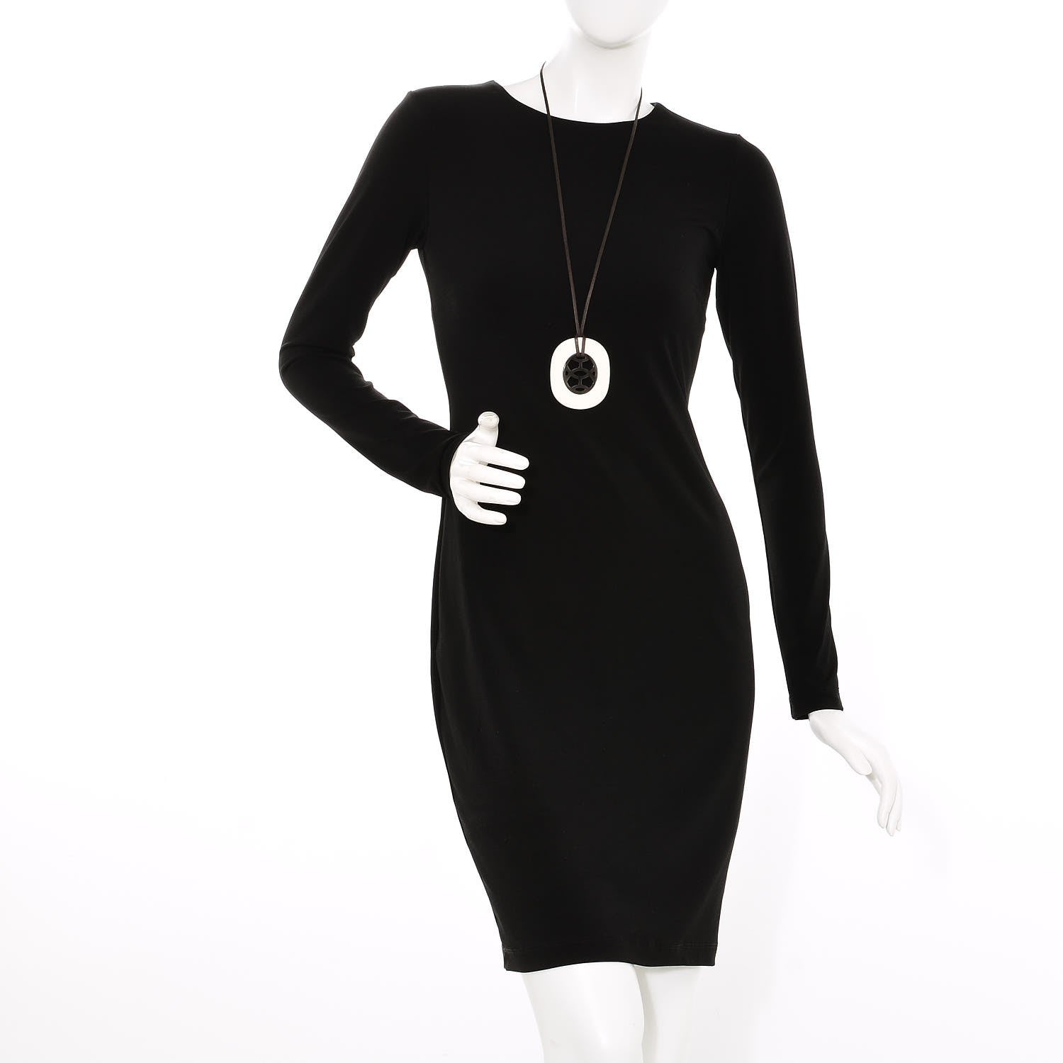 Hermes Buffalo Horn Lacquer Lift Necklace PM Pannacotta 2 of 7