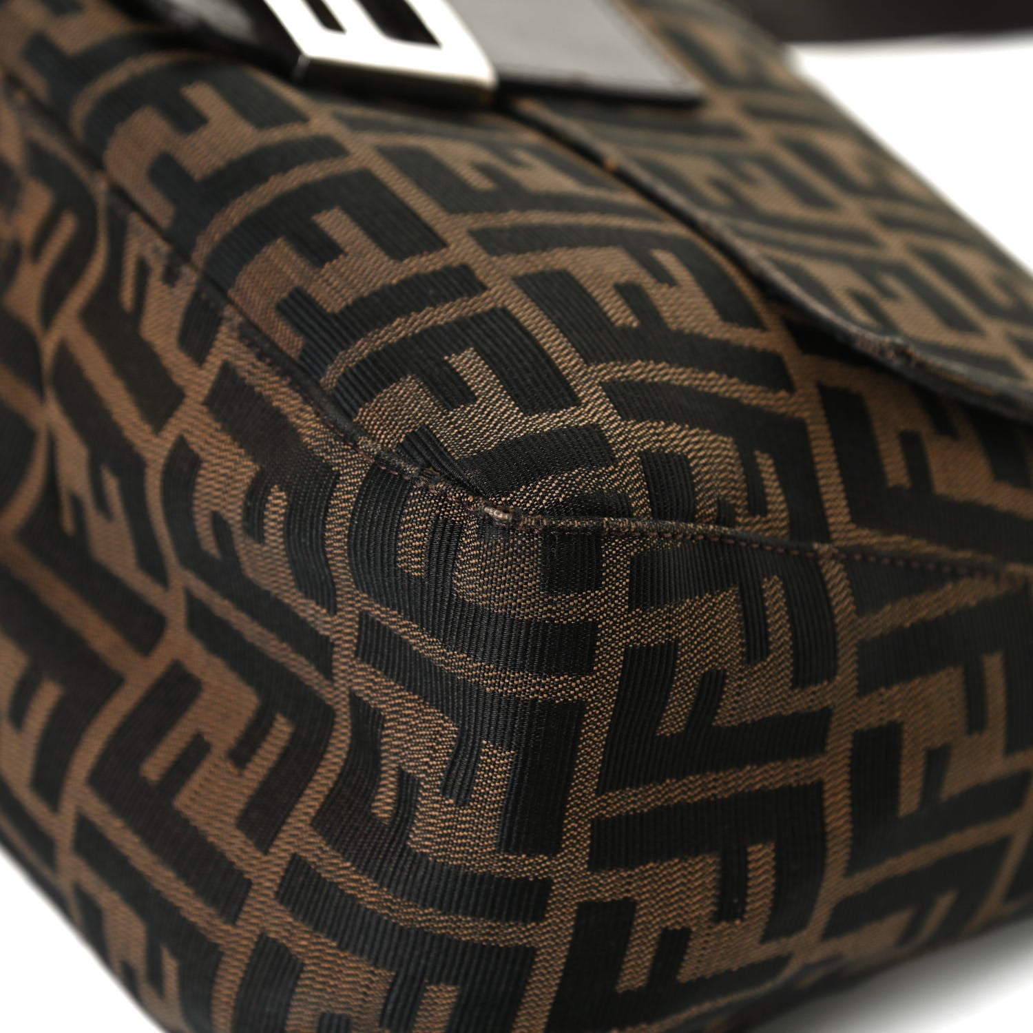Fendi Zucca Mama Baguette Tobacco 10 of 15