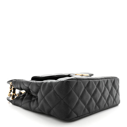 Chanel Caviar Quilted Wavy CC Hobo Black 4 of 11
