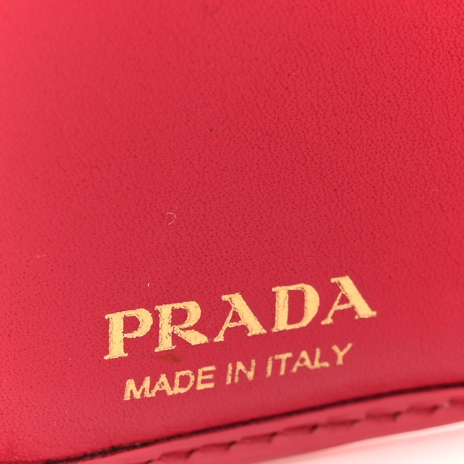 【ボーナス特価】prada villete move  （Peonia） Prada Vitello Move Metal Compact Wallet Peonia 1863577 – FASHIONPHILE