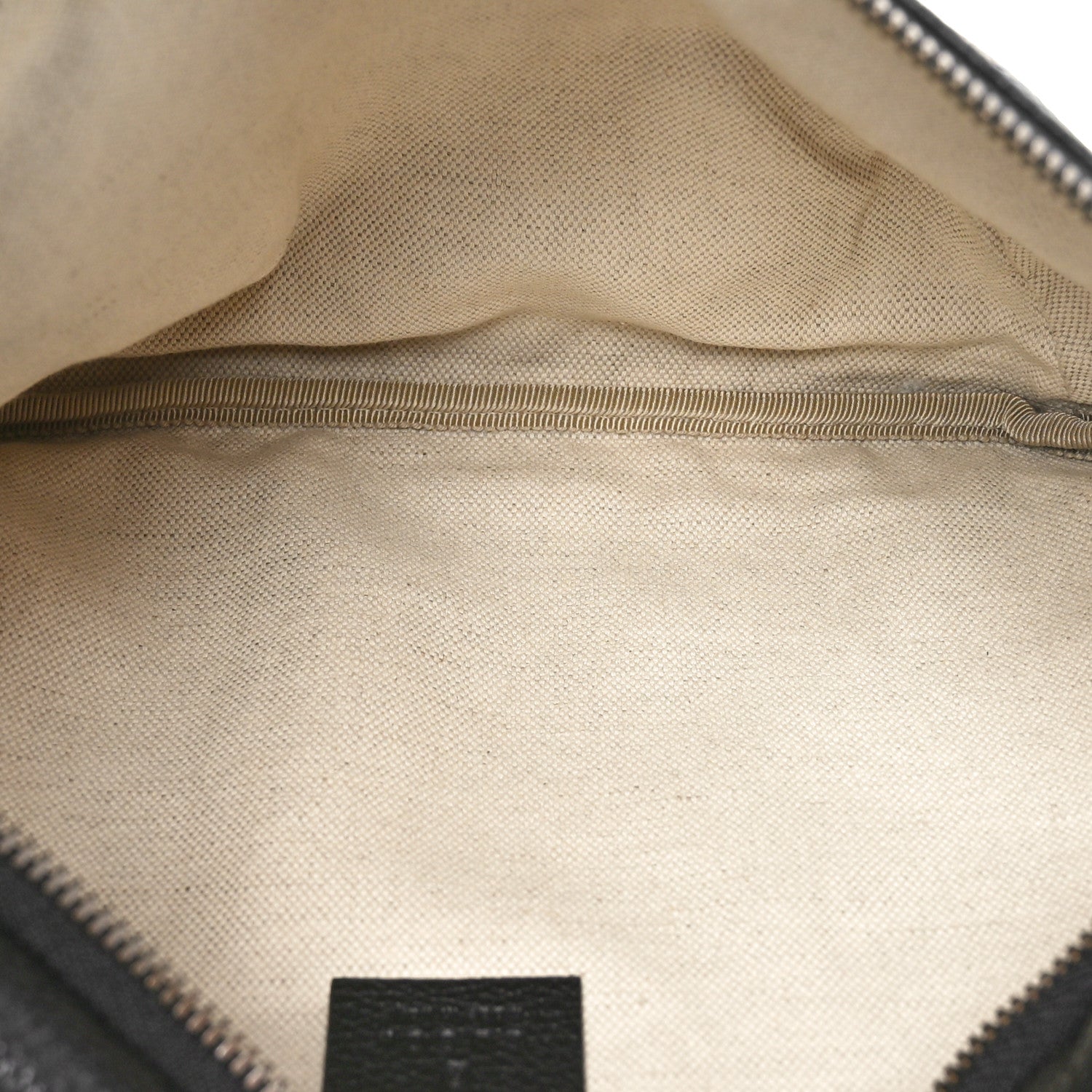 Gucci Grained Calfskin Logo Belt Bag Black 5 of 10