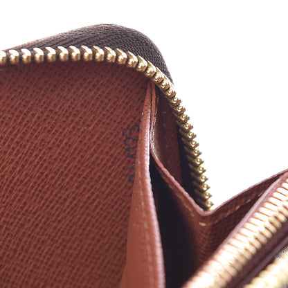 Louis Vuitton Monogram Zippy Wallet 7 of 7