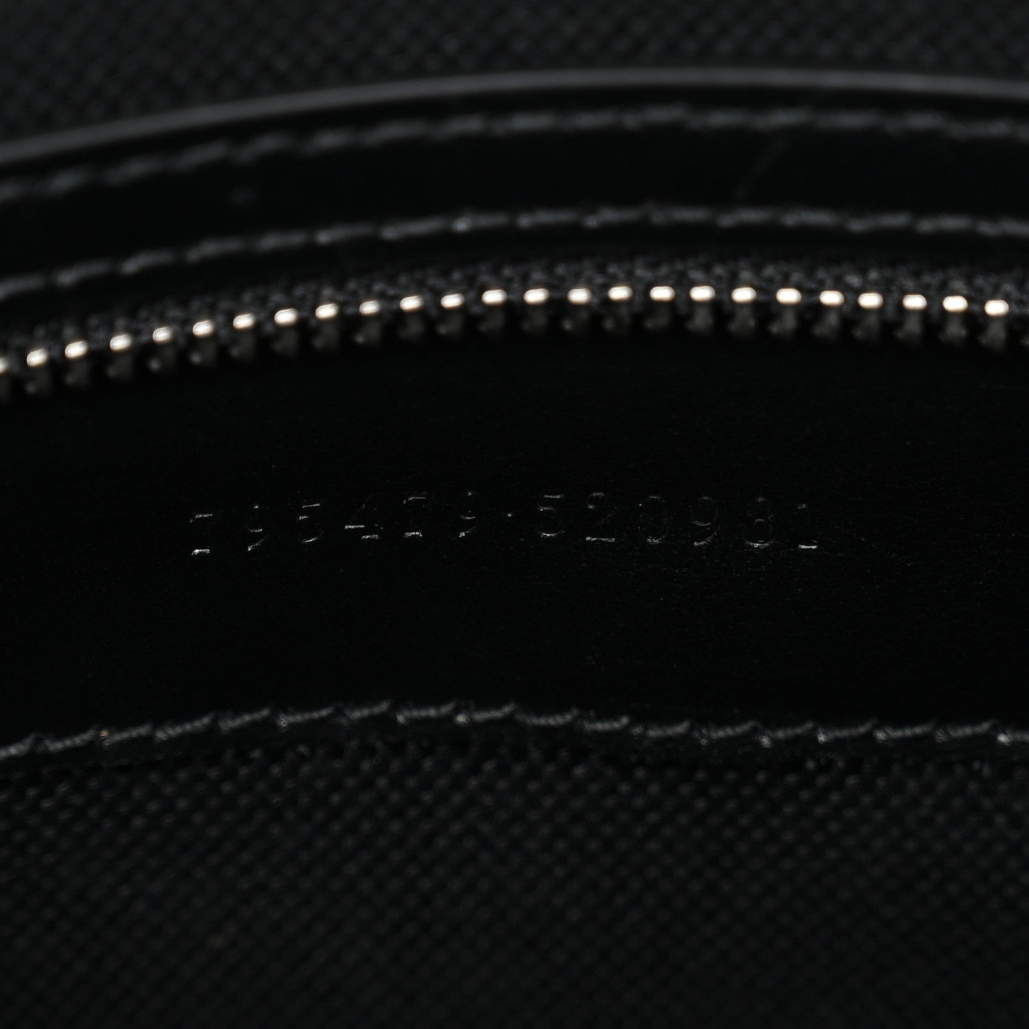 Gucci GG Supreme Monogram Small Crossbody Bag Black 7 of 10