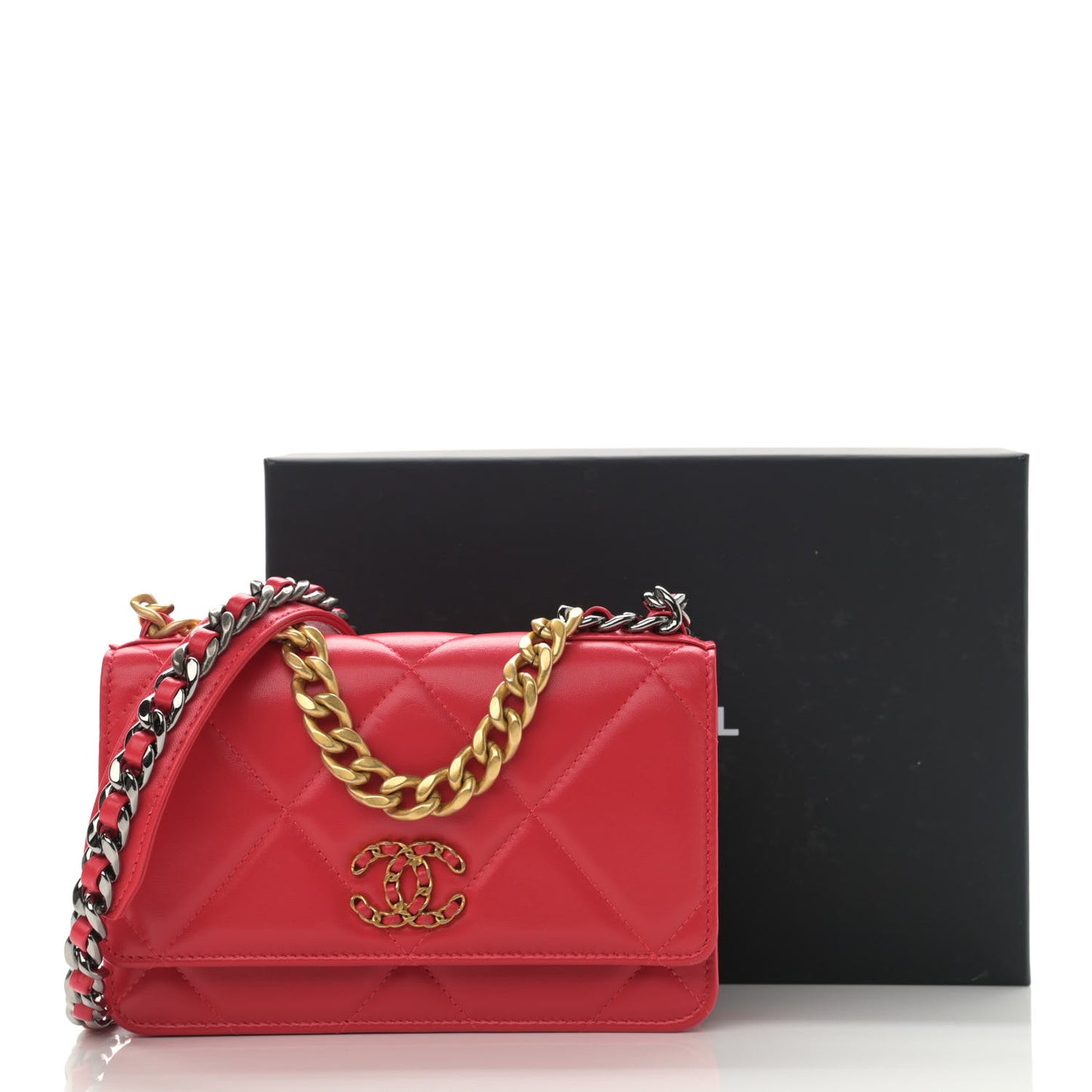 Goatskin Quilted Chanel 19 Wallet On Chain WOC Red