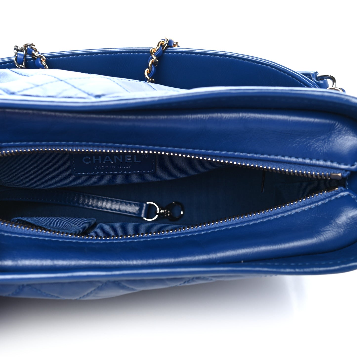 Aged Smooth Calfskin Quilted Medium Gabrielle Logo Hobo Blue