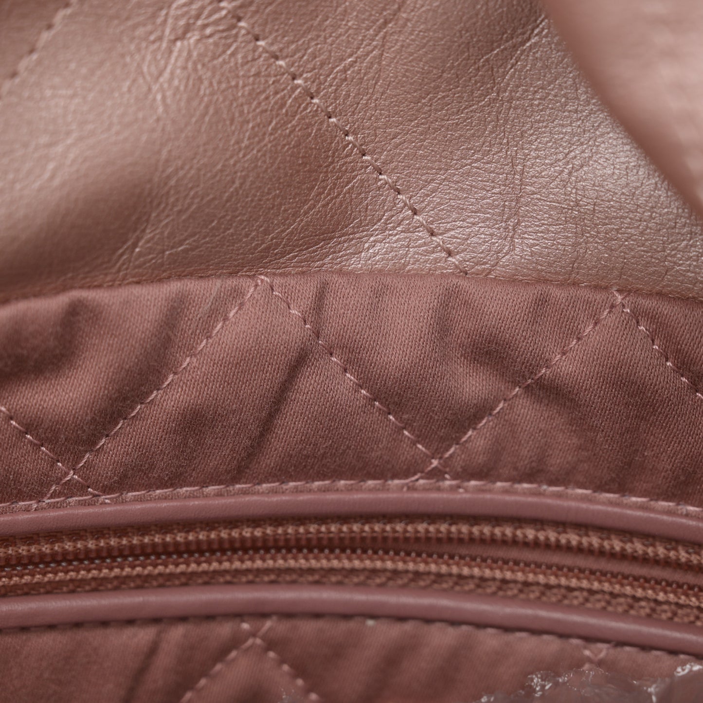 Metallic Calfskin Quilted Small Chanel 22 Pink