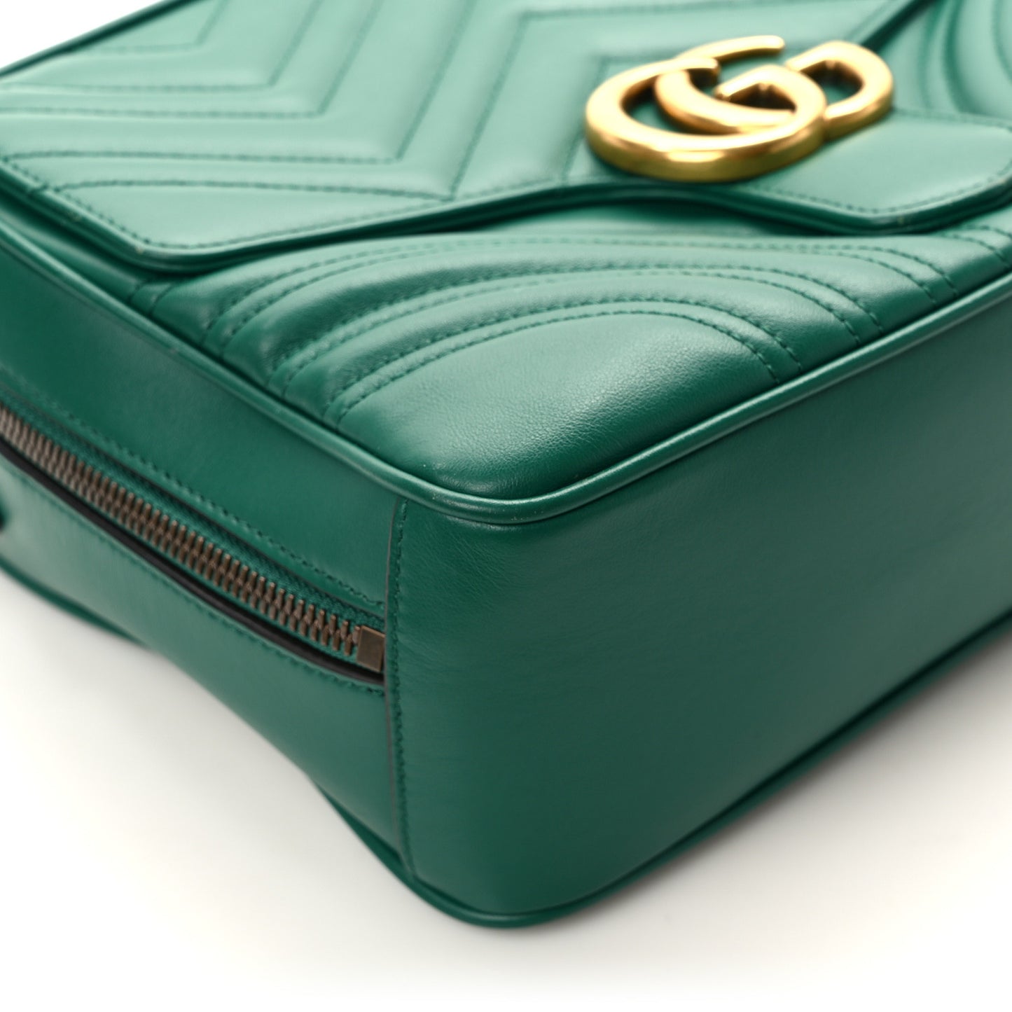 Calfskin Matelasse Sylvie Web Small GG Marmont Top Handle Shoulder Bag Emerald