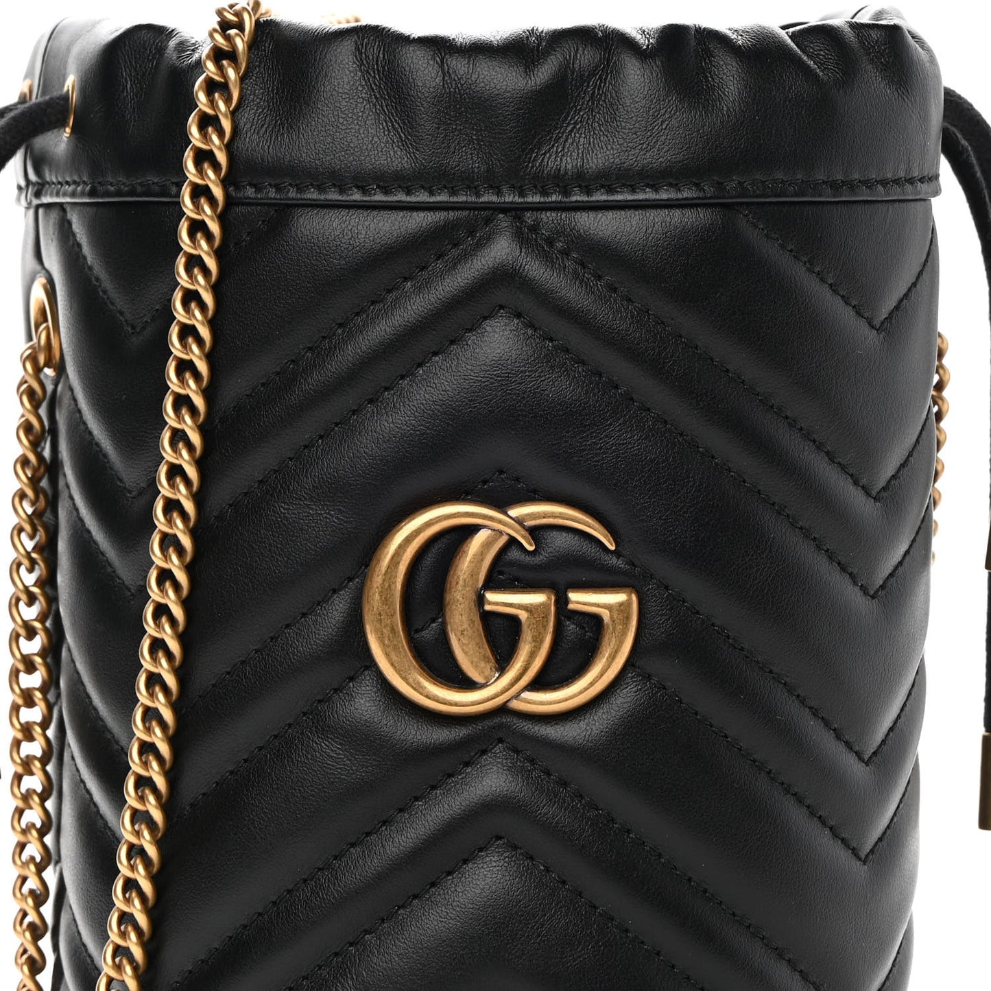 Calfskin Matelasse Mini GG Marmont 2.0 Bucket Bag Black