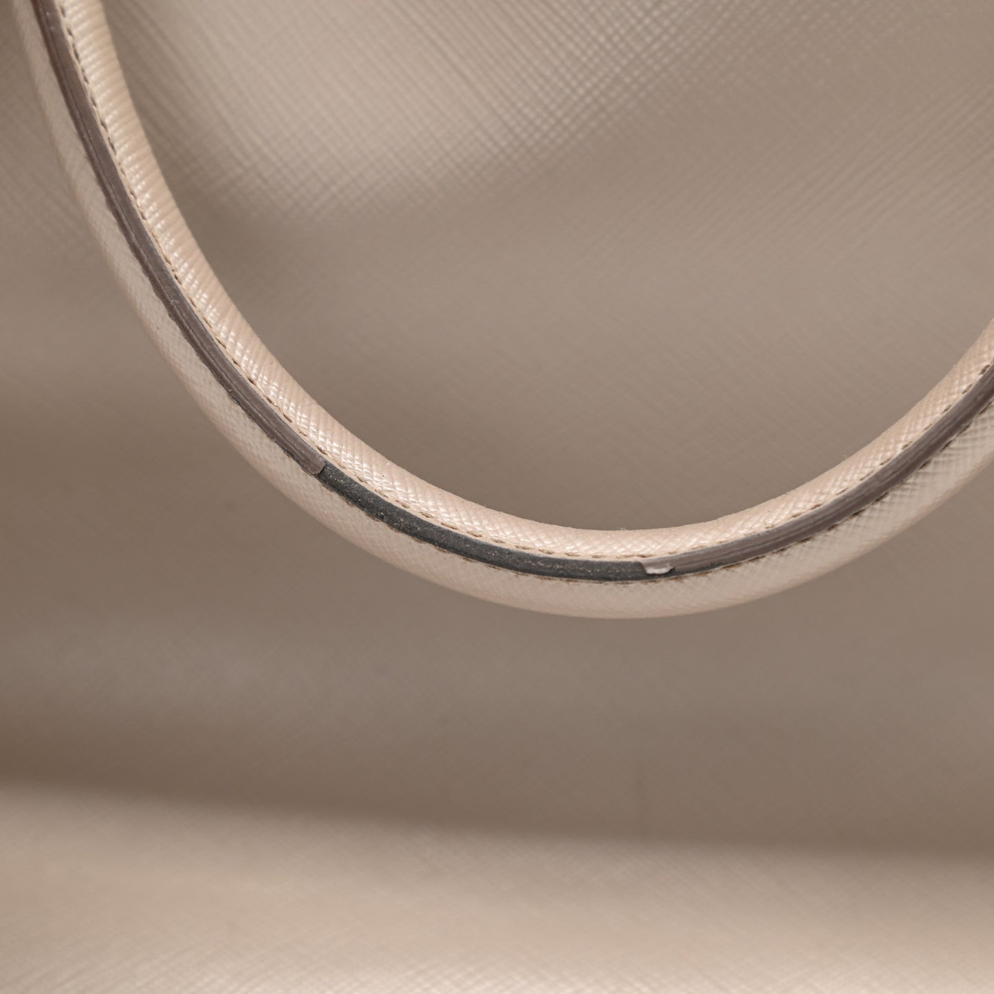 Saffiano Large Galleria Double Zip Tote Argilla
