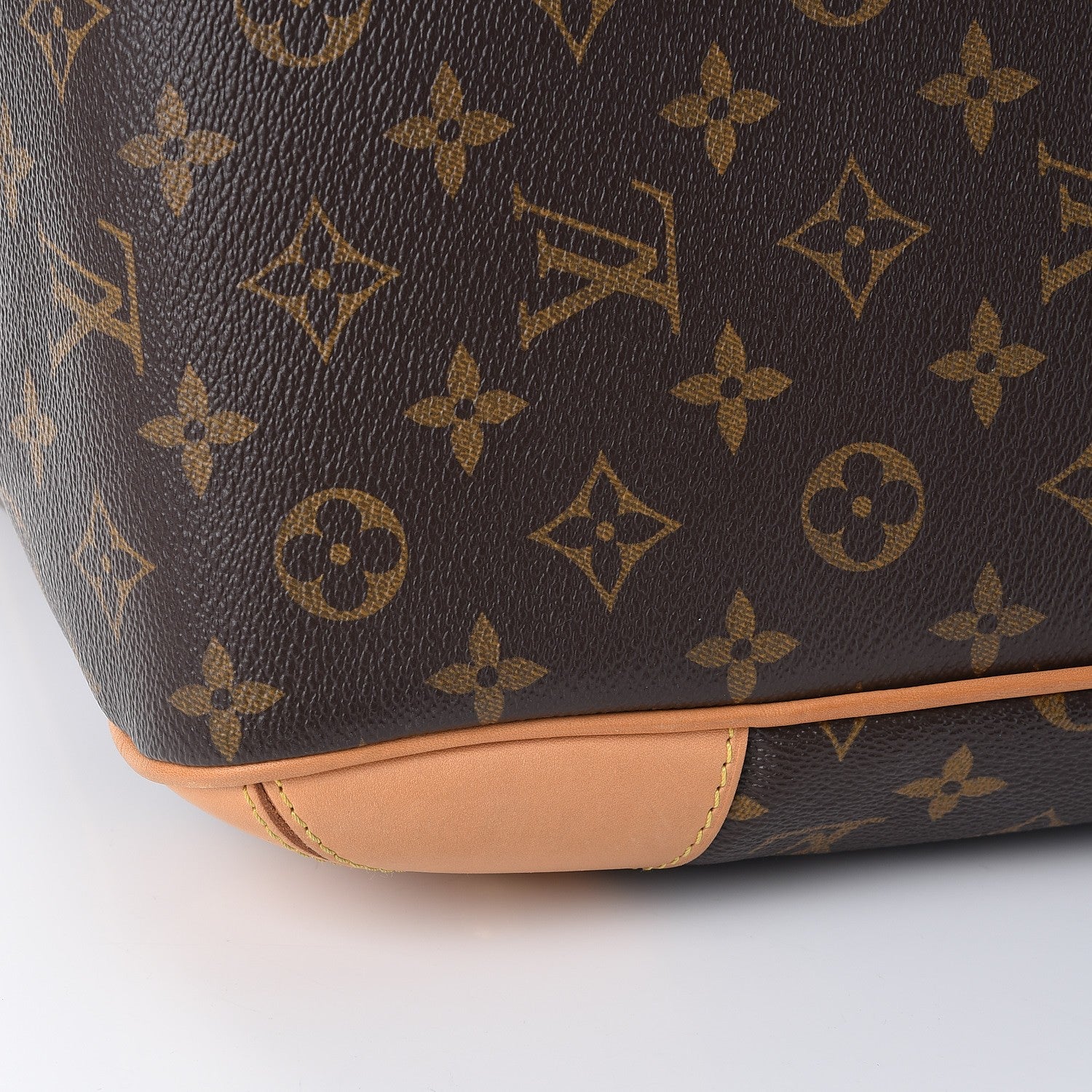 Louis Vuitton Monogram Estrela MM 13 of 15