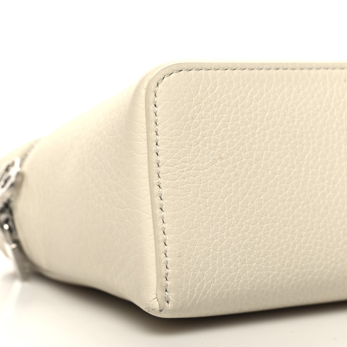 Grained Calfskin L19 Extra Pocket Pouch Whisper White