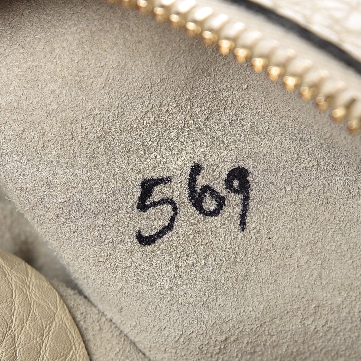 Pebbled Calfskin Small Rockstud Flip-Lock Messenger Bag Light Ivory